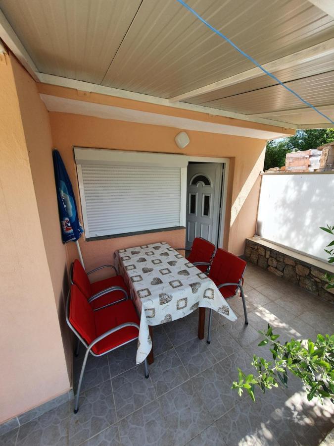 Apartments Dario Rovanjska Kültér fotó